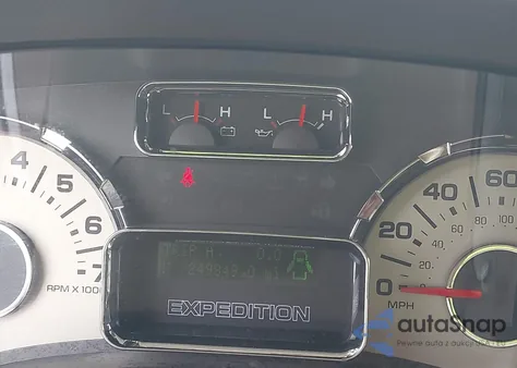 2010 Ford Expedition Eddie Bauer from USA, damaged, VIN 1FMJU1H57AEB07903